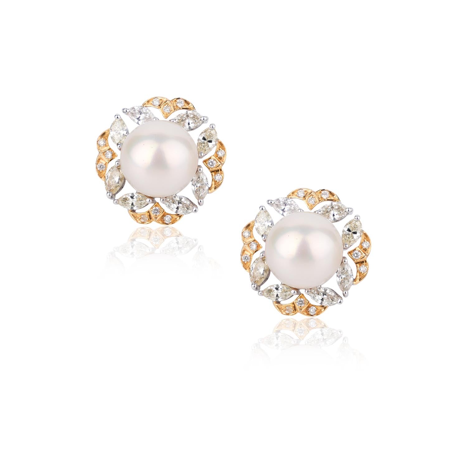 Freshwater Pearl Diamond Studs